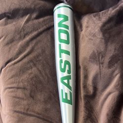 33 INCH BBCOR EASTON B5 BASEBALL BAT
