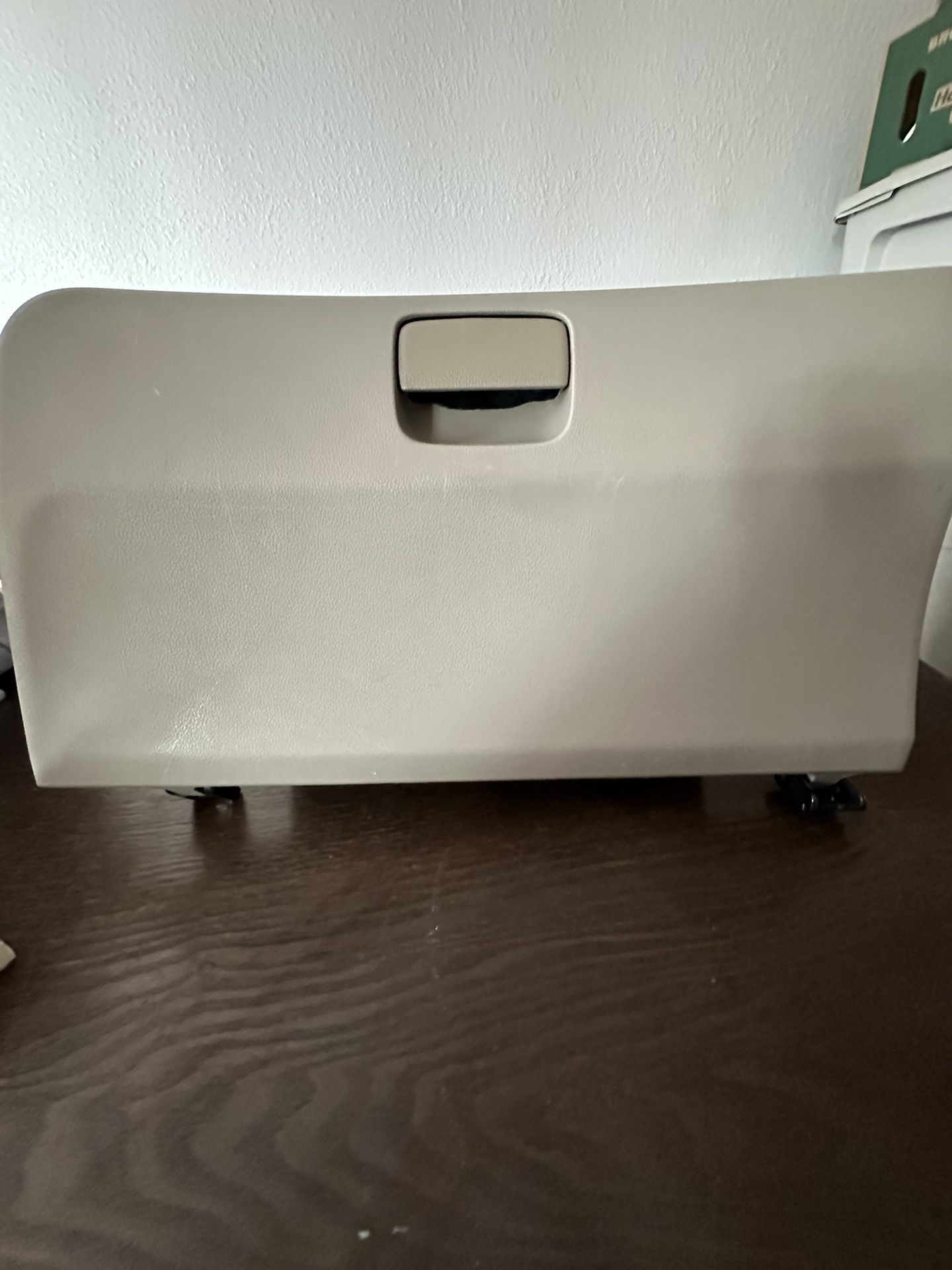 Honda Civic Glovebox 2012-2015 OEM (Broken Latch)
