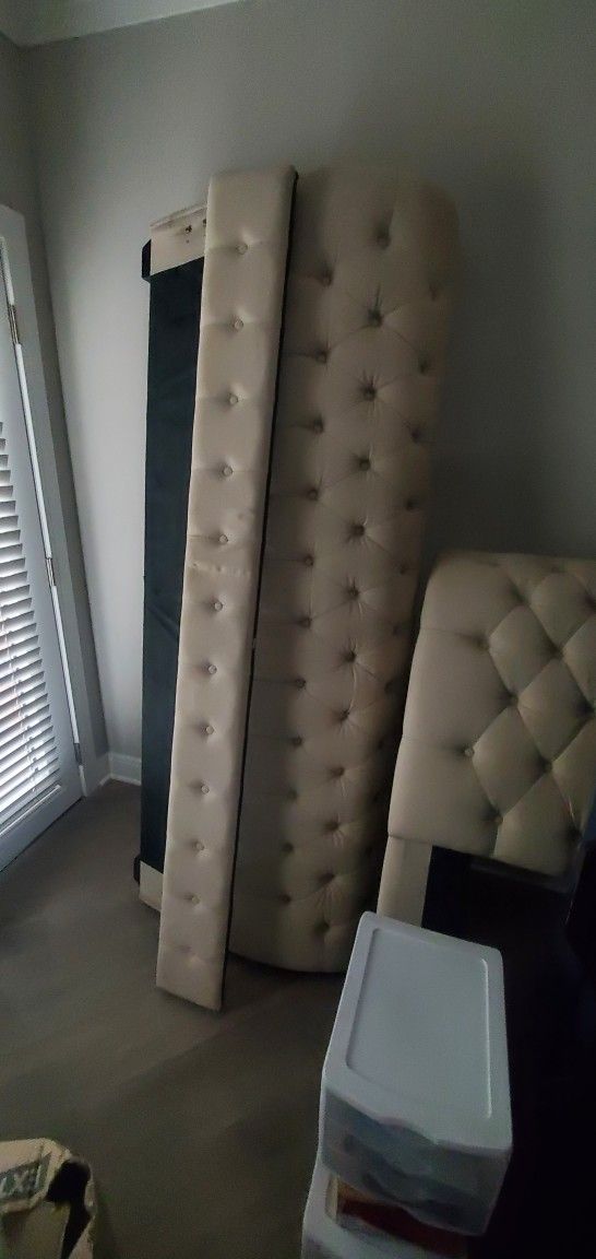 King Size Bed Bed Frame.