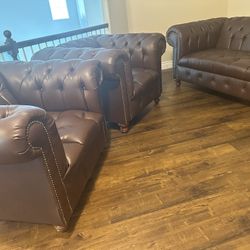 Tufted Sofa 