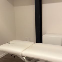 Mechanical Massage Table 