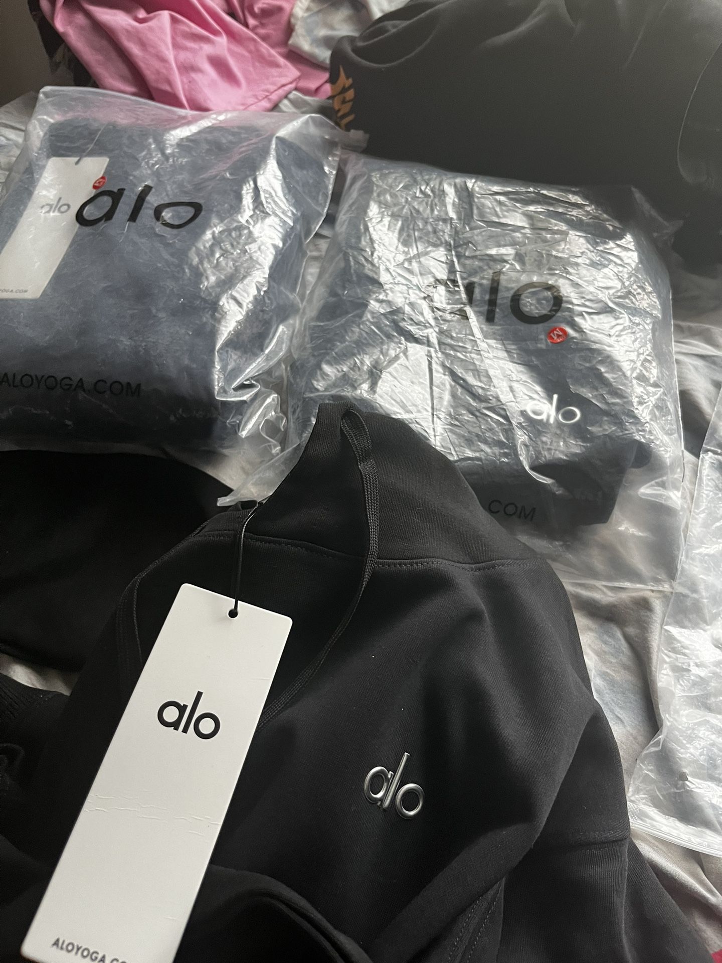 Alo Sweat Pants 