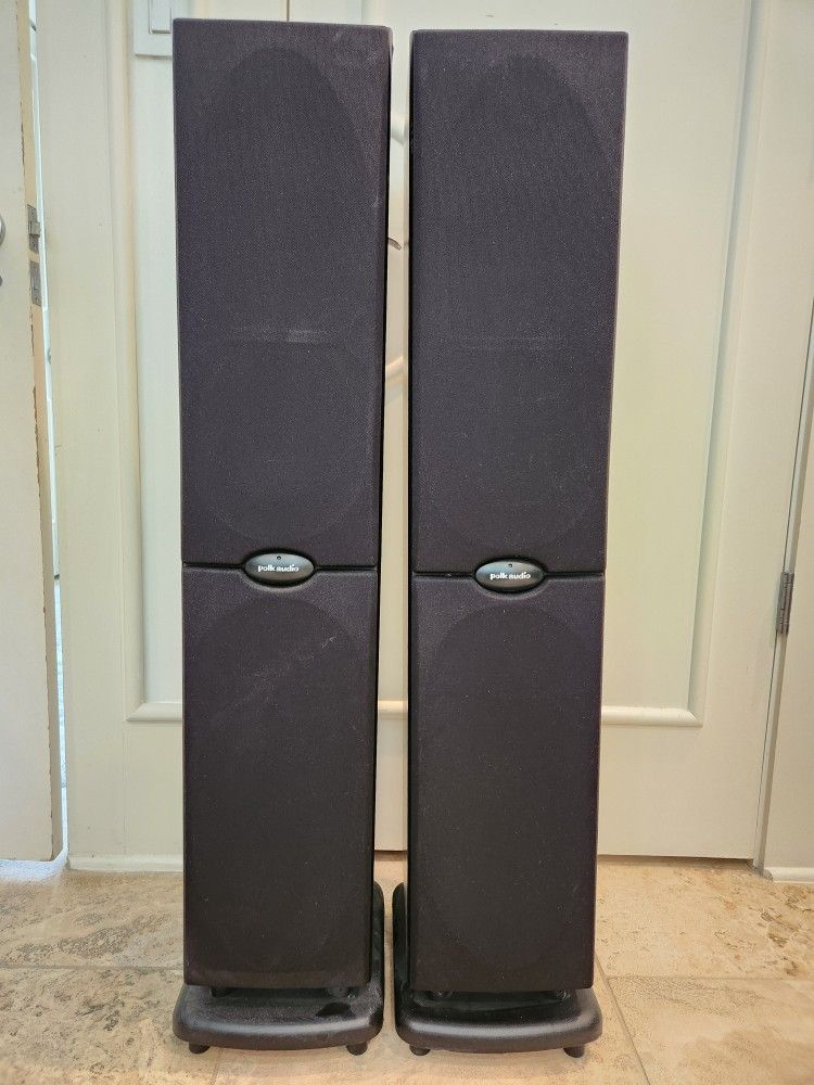 Pair Polk Audio RT800 Tower Floor Speakers