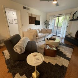 Fully Furnished 2 Bed 2 Bath Old Town Condo