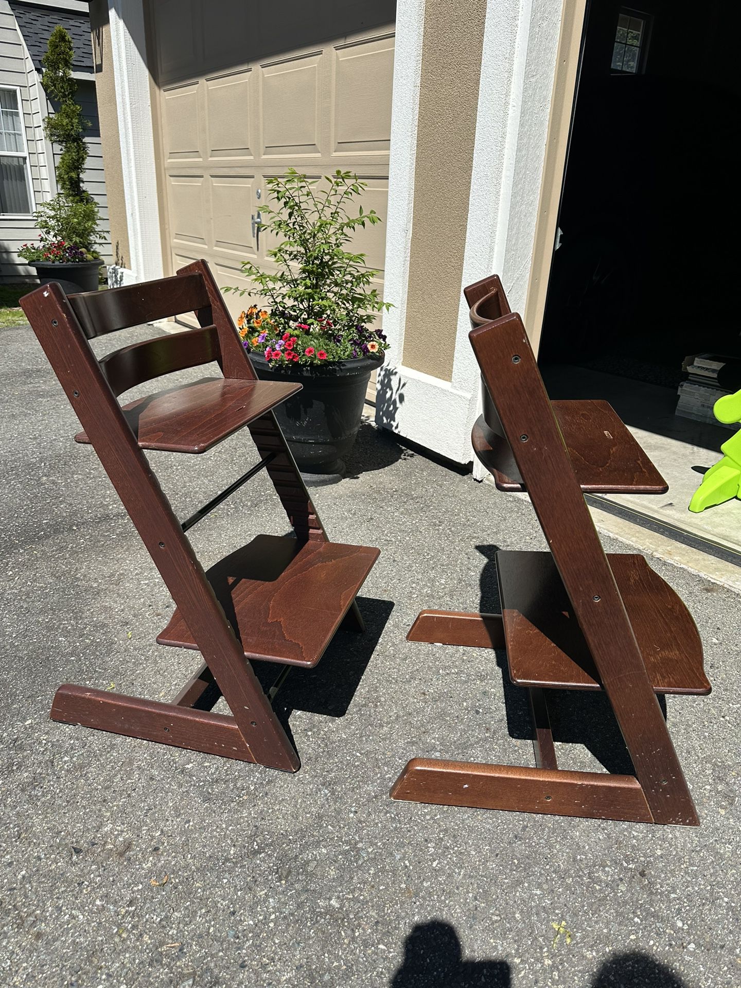 ‘ON Hold Through Mother’s Day Pending Pick Up ‘Two brown wood  Stokke Tripp- Trapp Adjustable High Chairs 