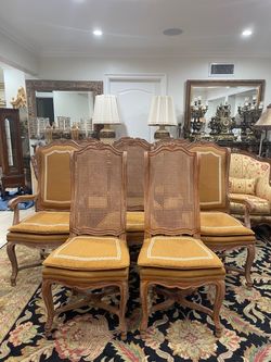 Classic Set of 8 French Provincial Cane Back Dining Chairs🌷 $40 Each