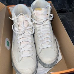 Nike Shoes 