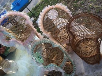 Decorative little chairs