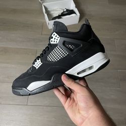 White Thunder 4s Sz 10