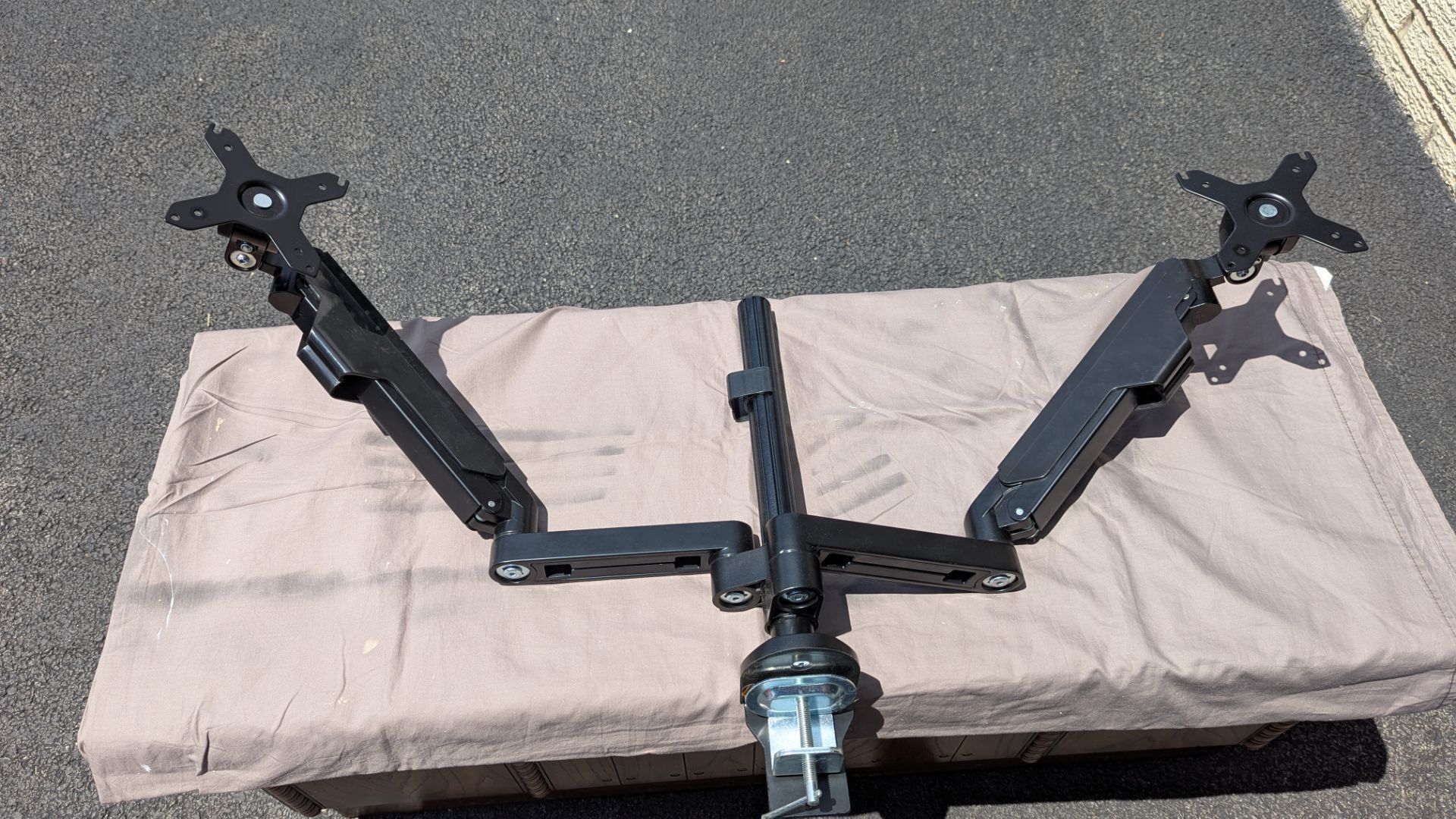 monitor stand