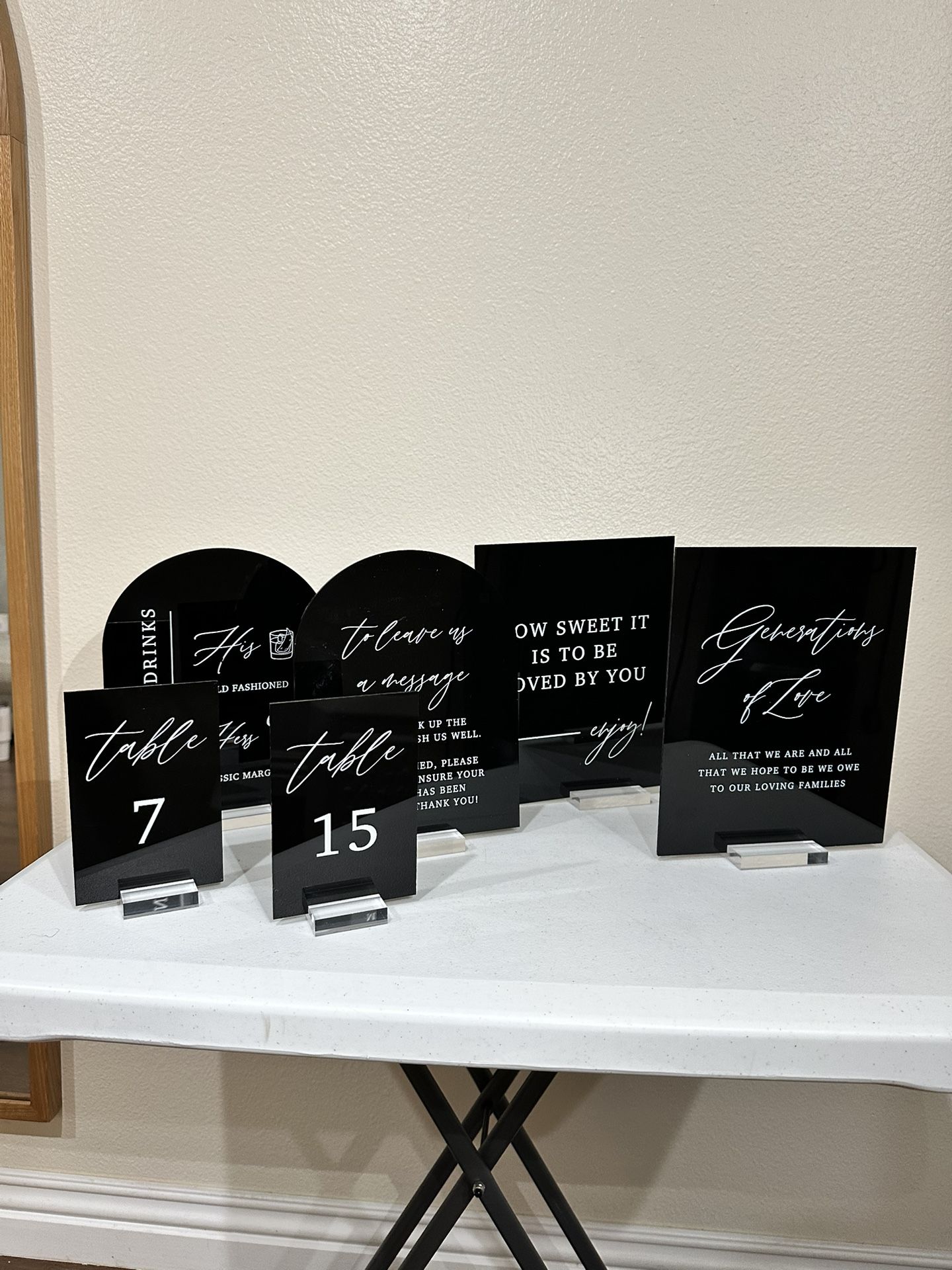 Elegant Black Acrylic Wedding Sign Bundle