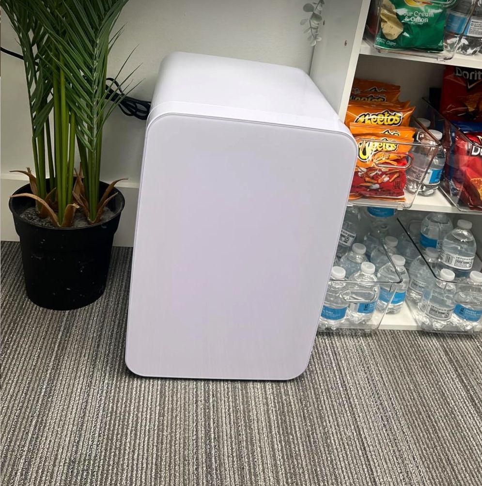 Mini Fridge 22 L