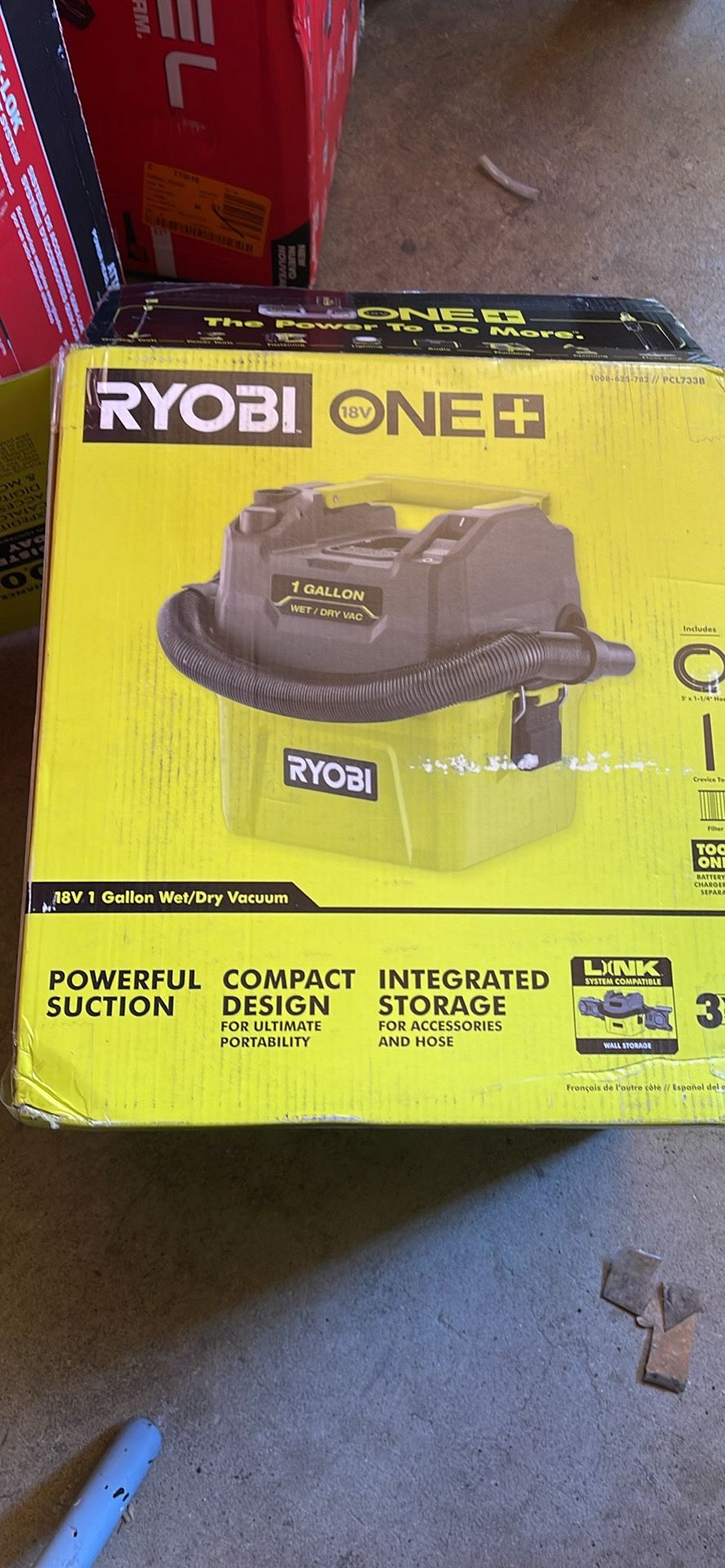 Ryobi 18 V Vacuum