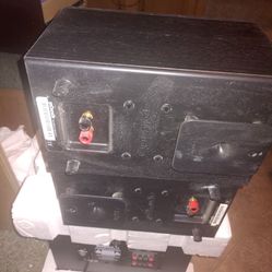 Polk Audio Book Shelf Speakers, And Subwoofer In Great Condition