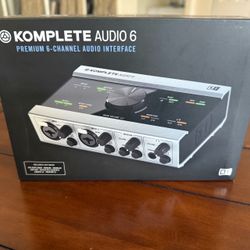 Komplete Audio 6 | Audio Interface | 9 Out Of 10 Condition | Native Instruments
