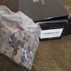 1/2" Cabinet Hinges ~ NEW