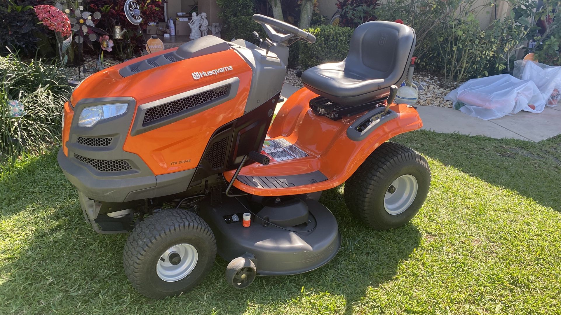 Riding Mower By Husqvarna