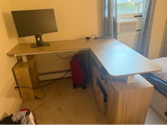 New computer table