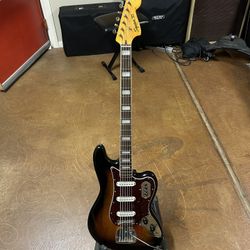 Classic Vibe Bass VI
