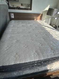 Queen size memory foam mattress in box