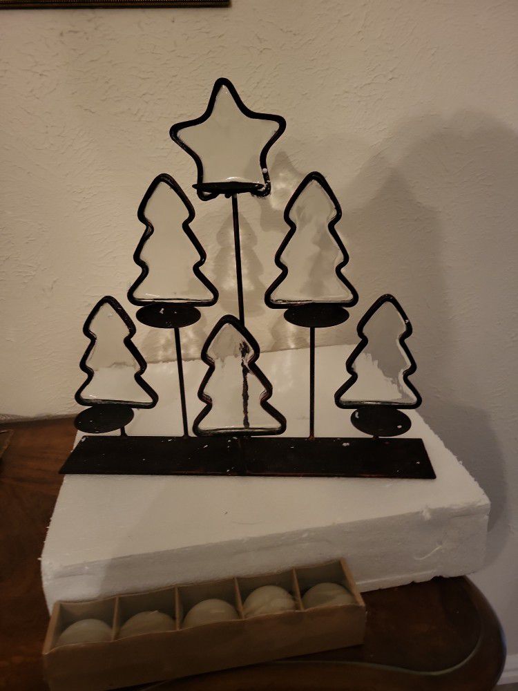 Heavy Rustic Teee & Star Centerpiece. With Candles. New In  Box. 