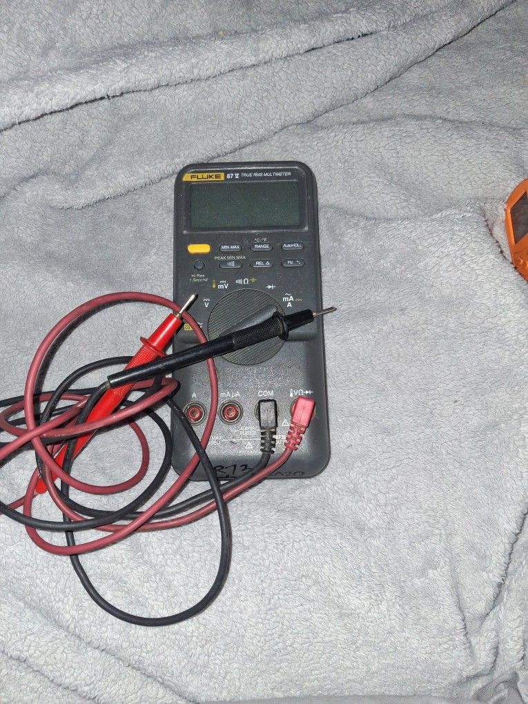 FLUKE 87V TRU RMS MULTI METER