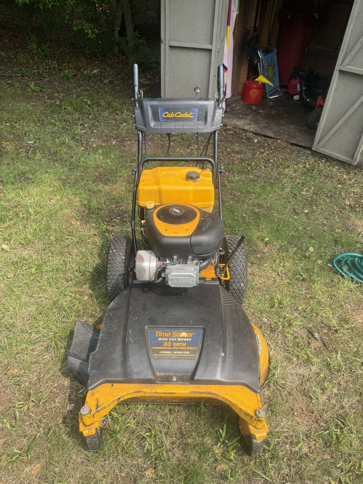 CubCadet 33 Wide Cut Mower (read)