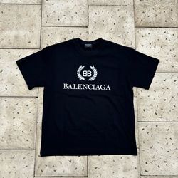 Black mens tee