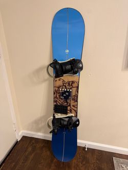 Arbor Relapse 153 Snowboard with Bindings