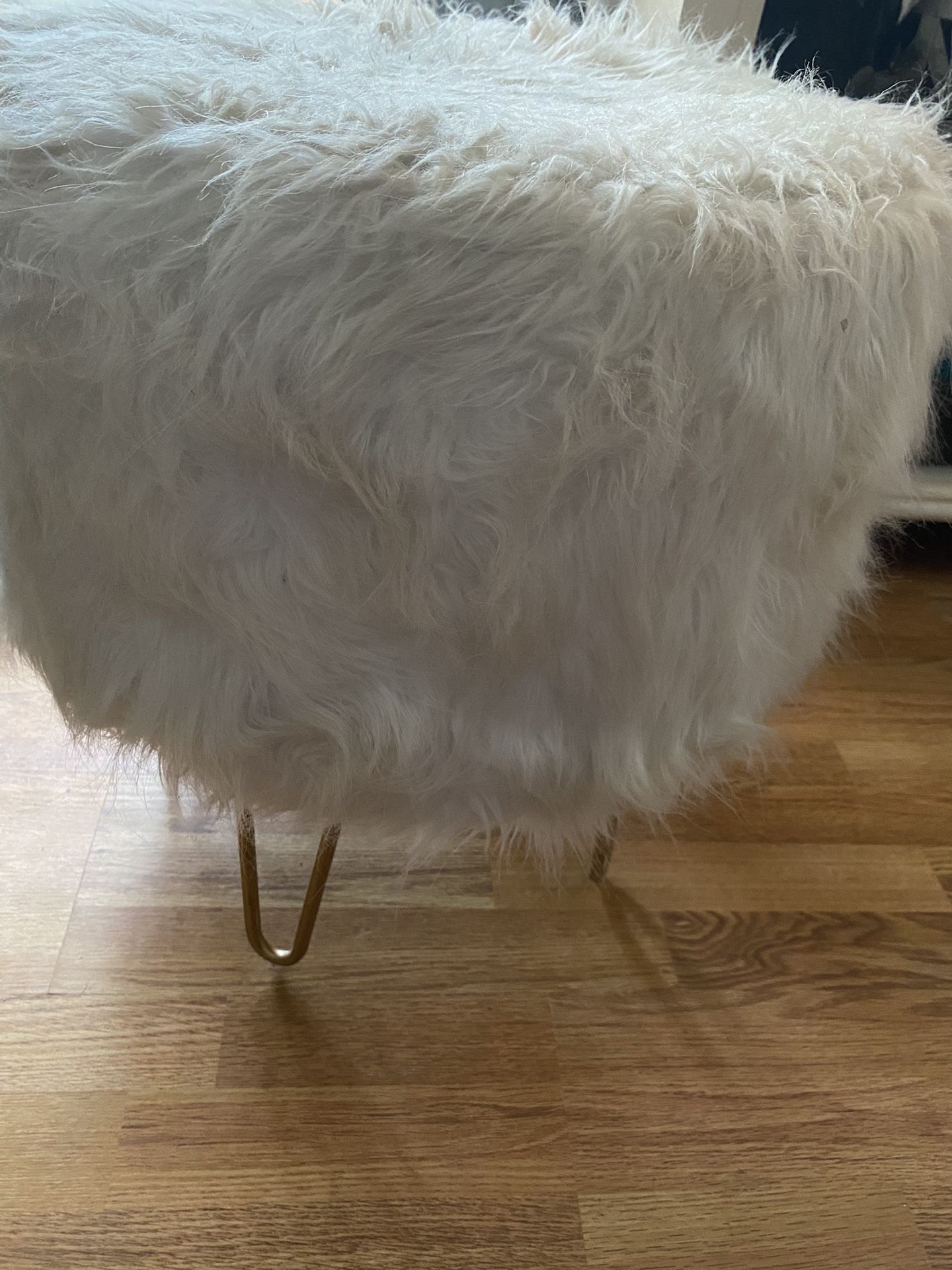 Fluffy Chair Stool