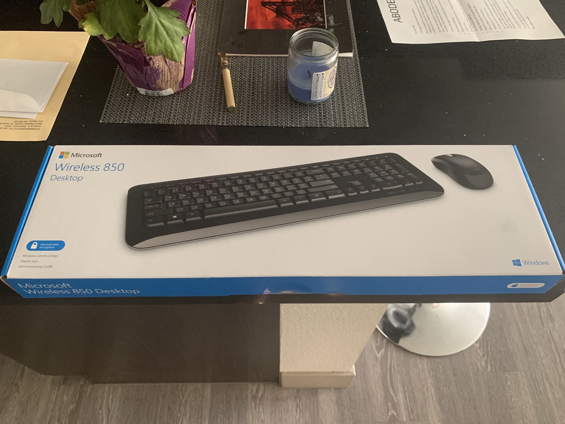 Microsoft Wireless 850 Keyboard & Mouse Set - NEW IN BOX