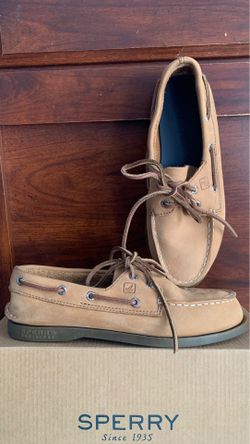 Sperry boat shoes