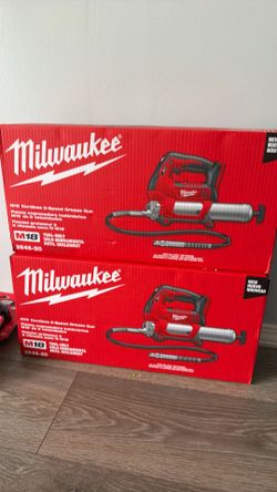 Milwaukee m18 grease gun