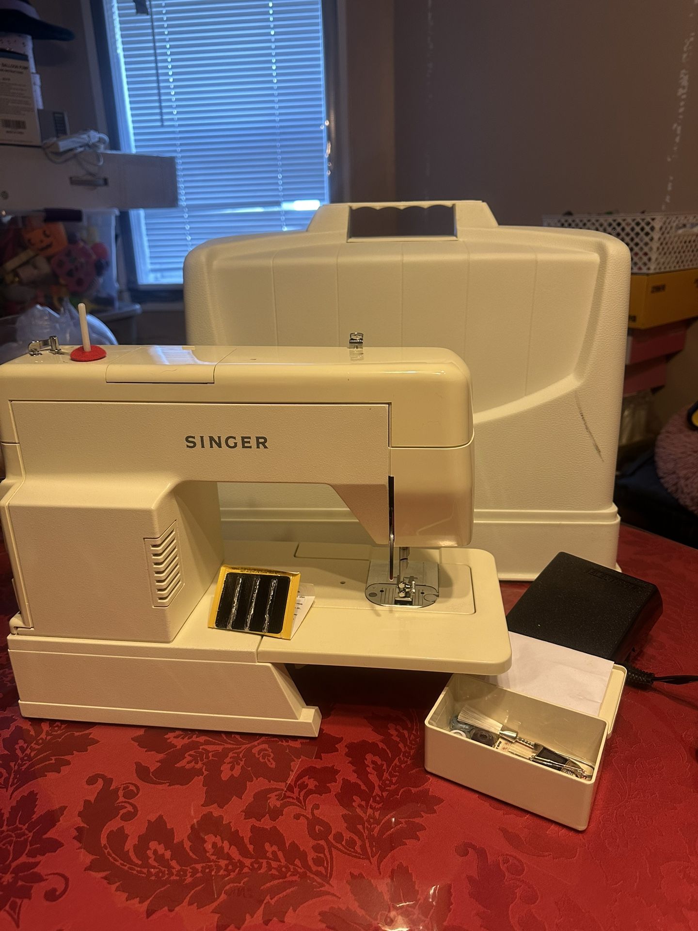 Singer Sewing Machine Model 2502