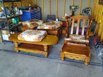 Living room furniture solid wood