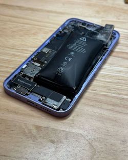 iPhone 12 Battery 