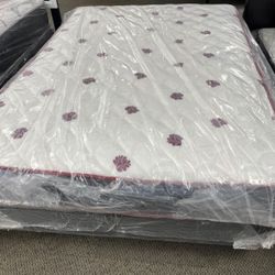 New Matrress Set !! Free Delivery ! Entregas Gratis A Domicilio Nuevos Colchones 