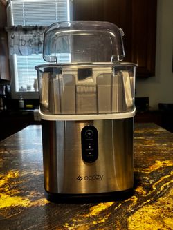 Ecozy Countertop Ice Maker
