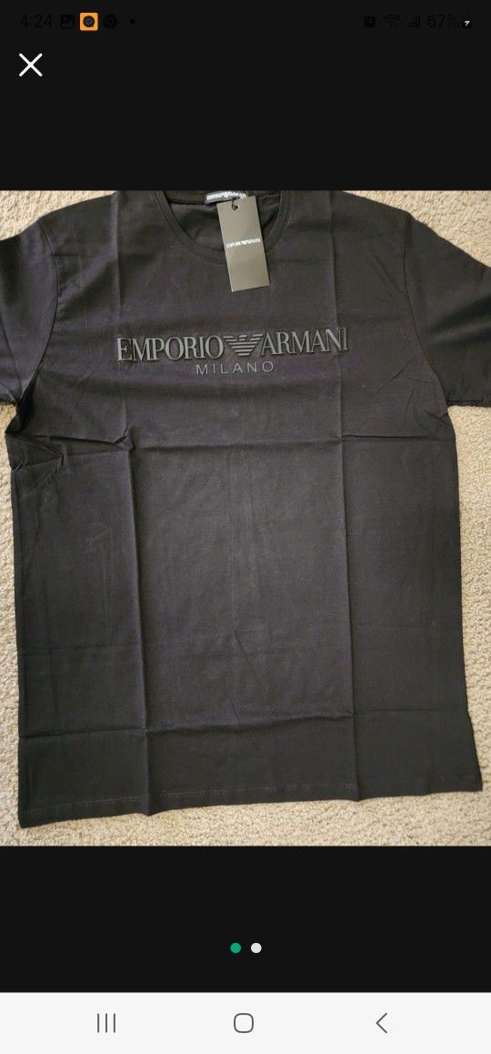 EMPORIO ARMANI T SHIRT SIZE XL