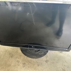 47 Inch LG Tv 