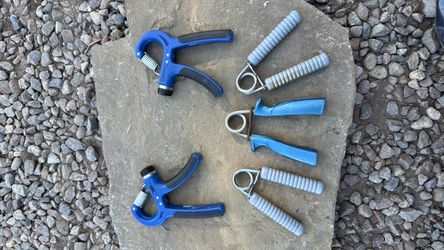 hand grip strengthener