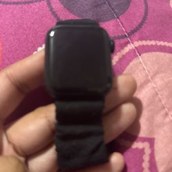 Apple Watch SE GPS + Cellular 40mm Midnight Aluminum Case