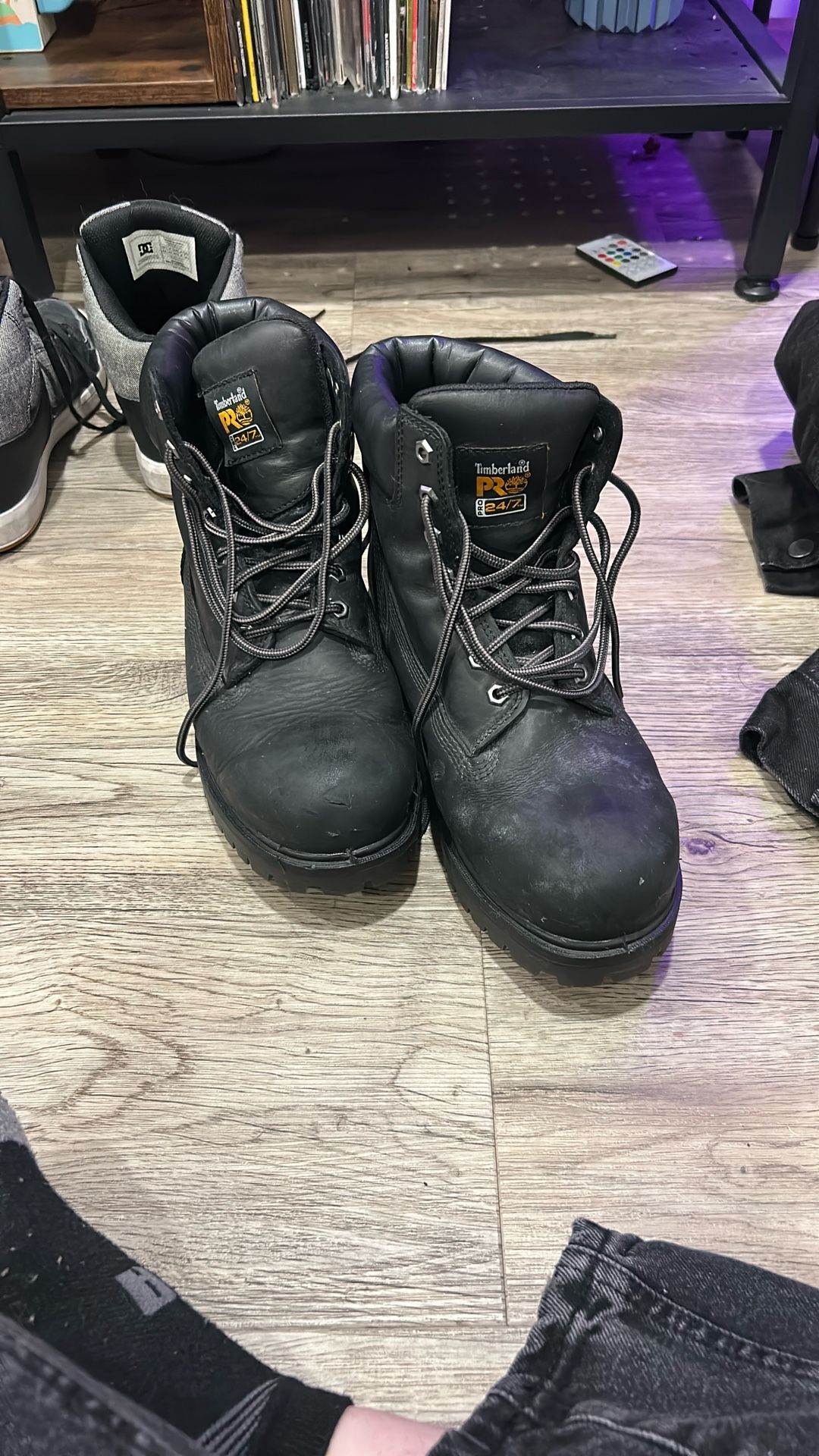 Timberland Work Shoes Size 8.5 Wide