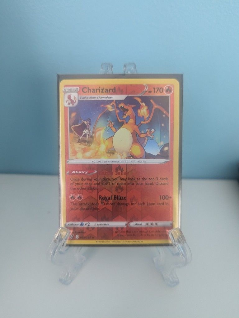 Charizard reverse Holo Pokemon card