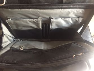 Black Dell laptop carrying case