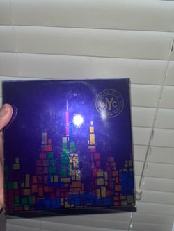 Bond No. 9 New York Nights Perfume Box