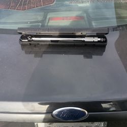 1/2.Inch Click Type Torque Wrench. 