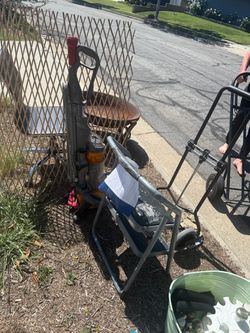 Curbside Free 20808 Wendy Dr Torrance