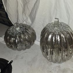 Cool Looking Decor Pumpkins