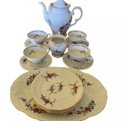 Royal Kent Poland Collection Dining Set 